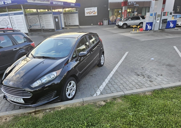 Ford Fiesta cena 29300 przebieg: 60000, rok produkcji 2016 z Rzeszów małe 16